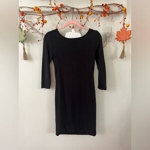 Leith Classic Black Long Sleeve Dress